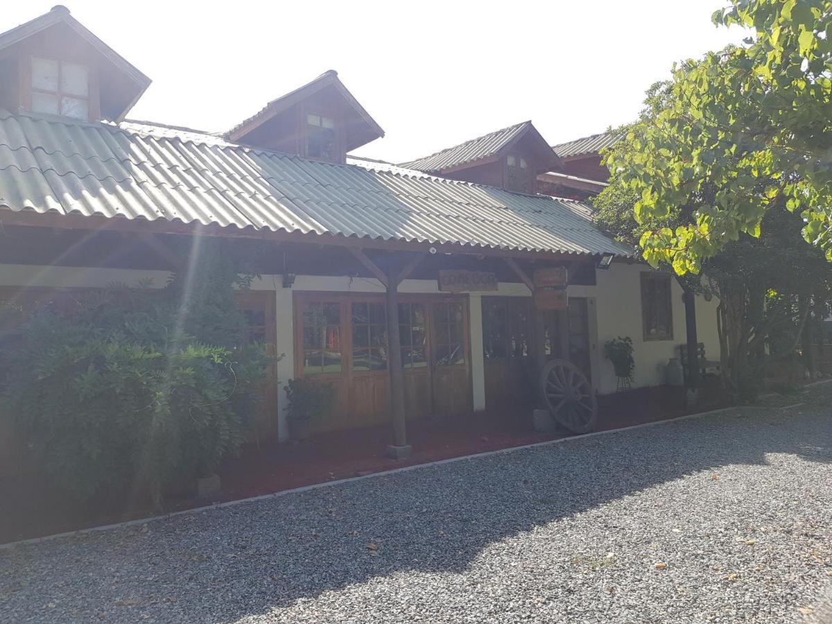 Lodge Mirador 칠리언 외부 사진